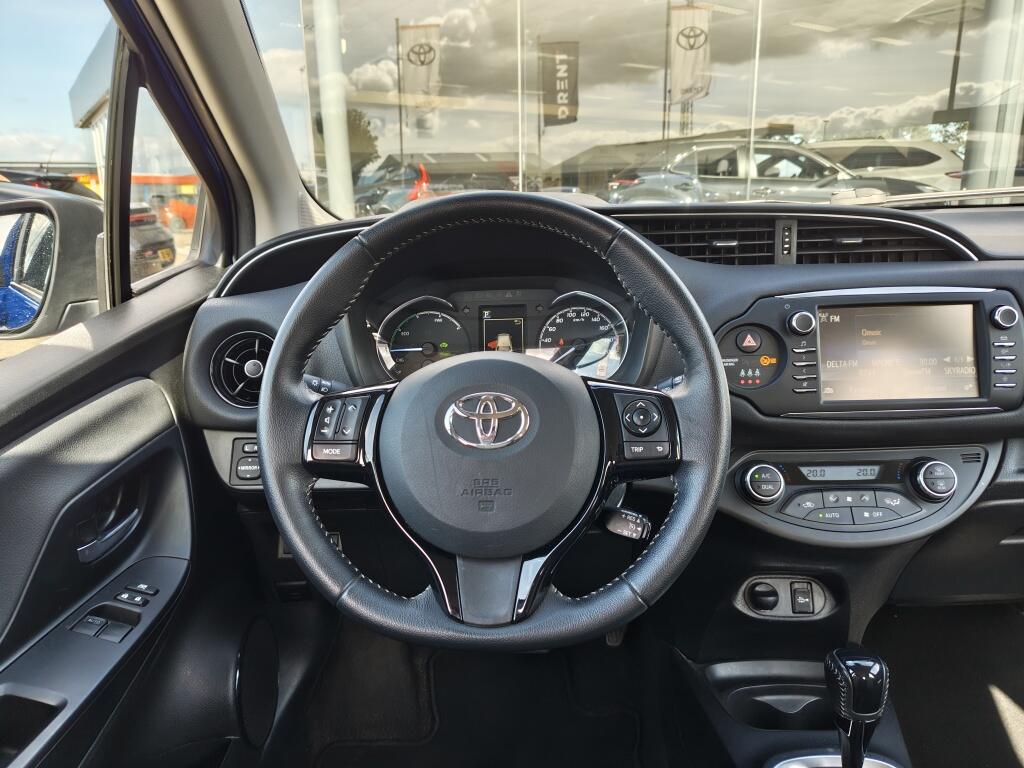 Toyota Yaris 1.5 Hybrid Design | Keyless Entry | Stoelverwarming | Cruise Control - Image 8