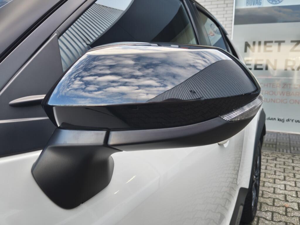 Toyota Yaris Cross 1.5 Hybrid Adventure | Trekhaak | El. Achterklep | All Seasons | Stoel & Stuurverwarming - Image 40