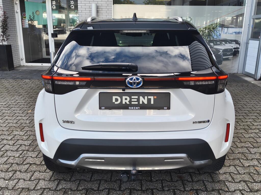 Toyota Yaris Cross 1.5 Hybrid Adventure | Trekhaak | El. Achterklep | All Seasons | Stoel & Stuurverwarming - Image 7