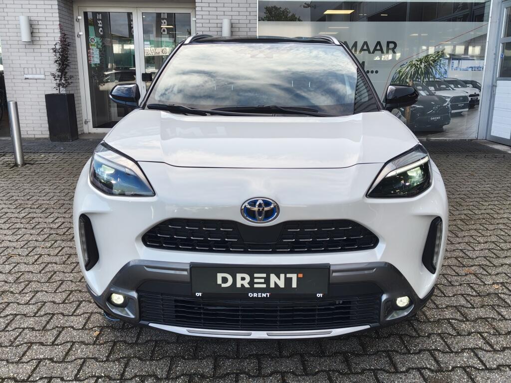 Toyota Yaris Cross 1.5 Hybrid Adventure | Trekhaak | El. Achterklep | All Seasons | Stoel & Stuurverwarming - Image 6