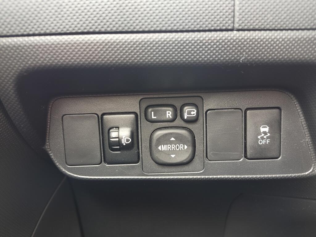 Toyota Auris 1.6 Aspiration | Cruise Control | Sensoren achter | Airco | Radio - Image 18