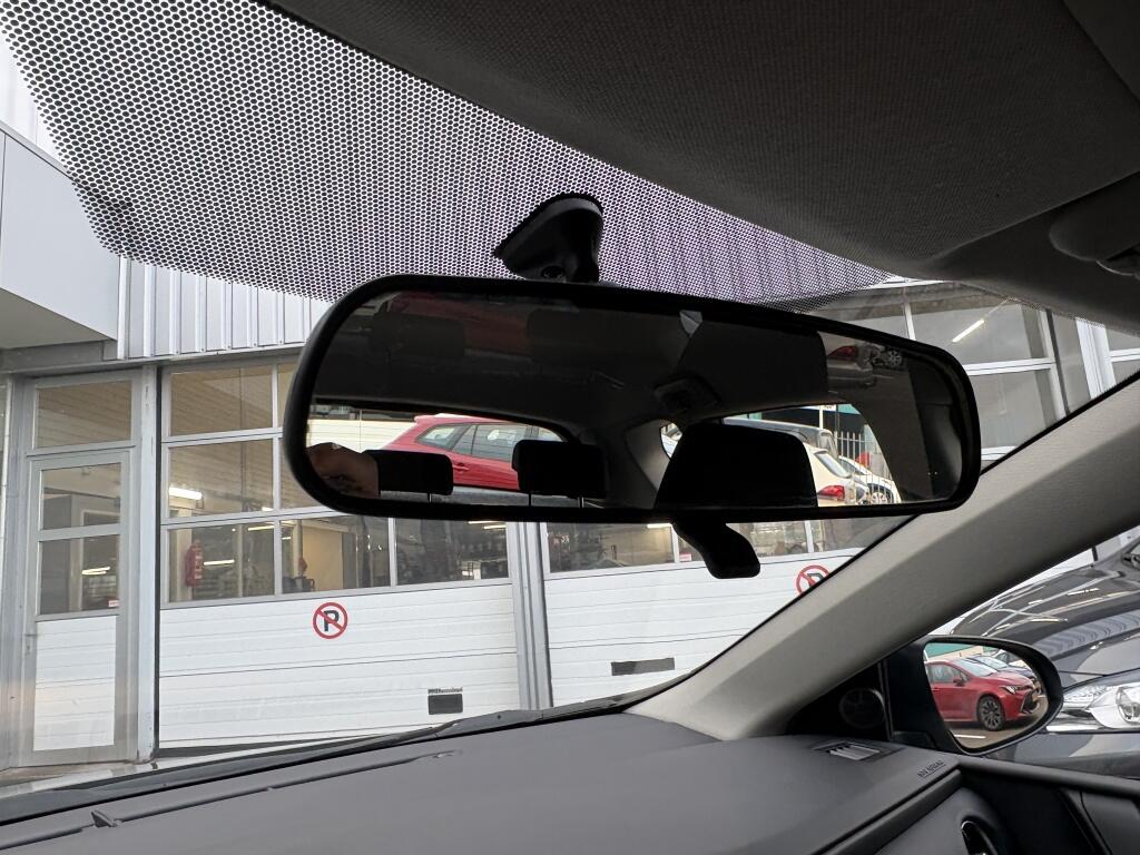 Toyota Auris 1.3 Now | Trekhaak | Bluetooth | Climate control | - Image 16