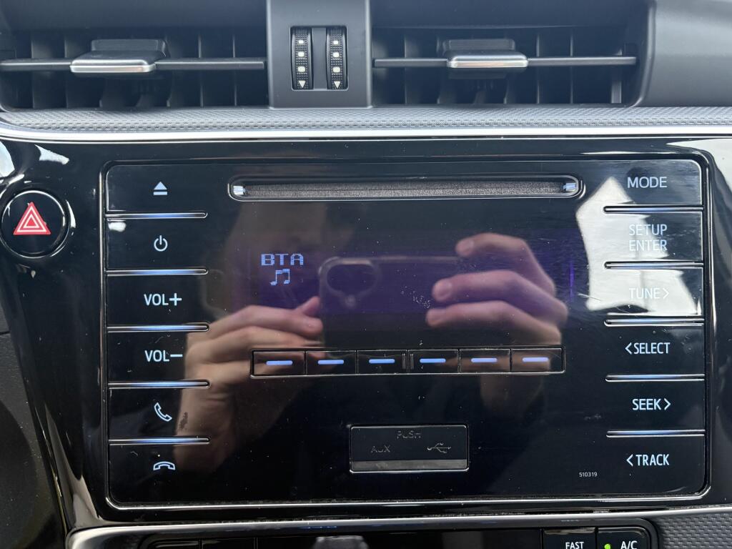 Toyota Auris 1.3 Now | Trekhaak | Bluetooth | Climate control | - Image 18