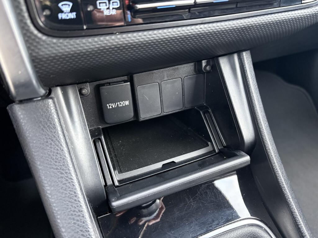 Toyota Auris 1.3 Now | Trekhaak | Bluetooth | Climate control | - Image 21