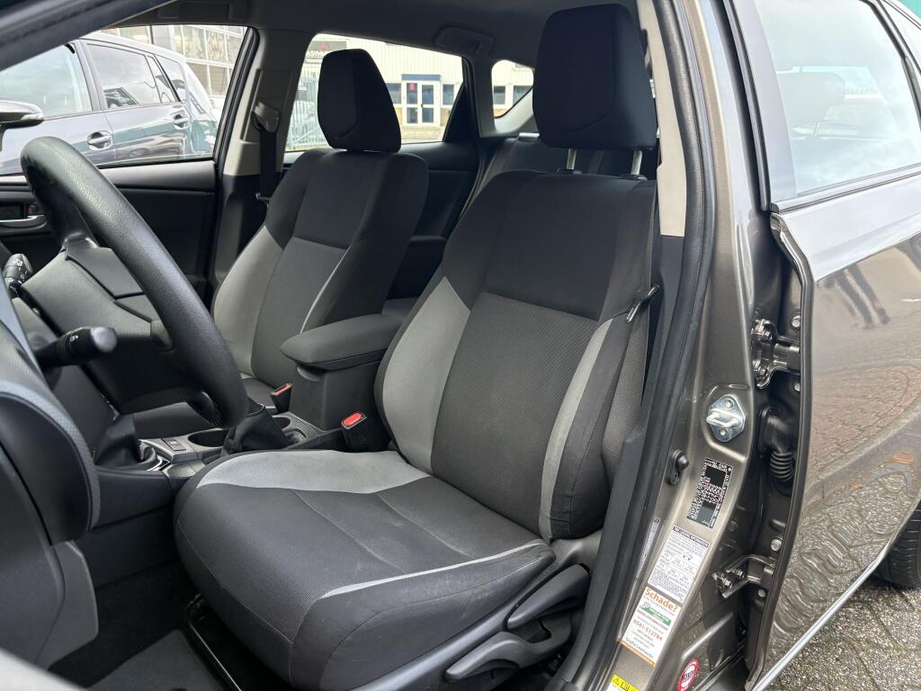 Toyota Auris 1.3 Now | Trekhaak | Bluetooth | Climate control | - Image 26