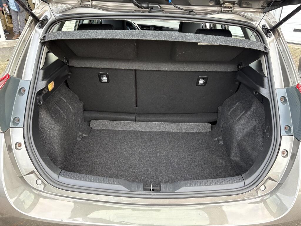 Toyota Auris 1.3 Now | Trekhaak | Bluetooth | Climate control | - Image 30