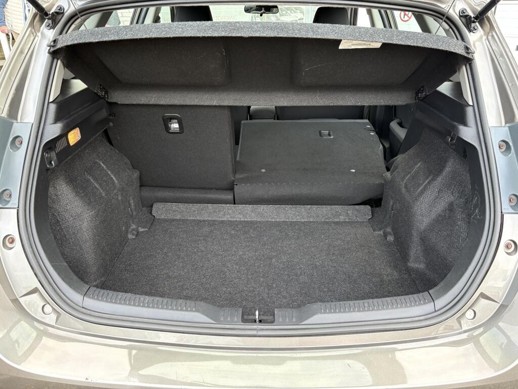Toyota Auris 1.3 Now | Trekhaak | Bluetooth | Climate control | - Image 31