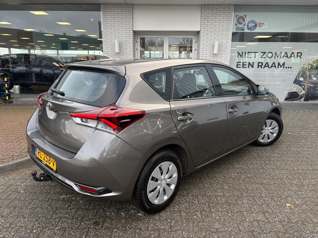 Toyota Auris 1.3 Now | Trekhaak | Bluetooth | Climate control | - Image 5