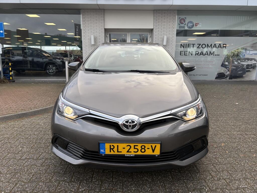Toyota Auris 1.3 Now | Trekhaak | Bluetooth | Climate control | - Image 6