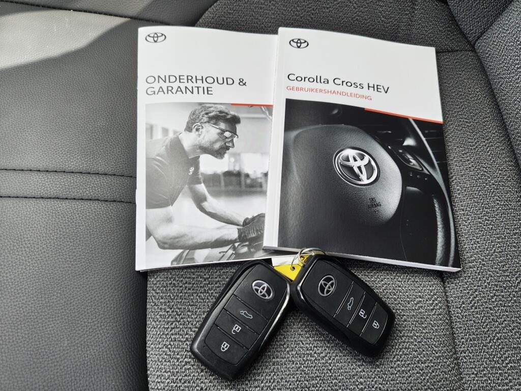 Toyota Corolla Cross Hybrid 200 Style | Trekhaak | Half Leder | Sensoren v/a | El. Achterklep - Image 45