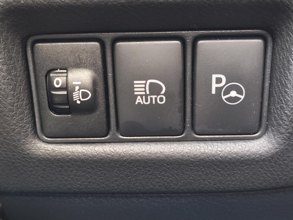 Toyota C-HR 1.2 Executive | Keyless Entry/Start | Sensoren v/a | Navi | Stoelverwarming - Image 26