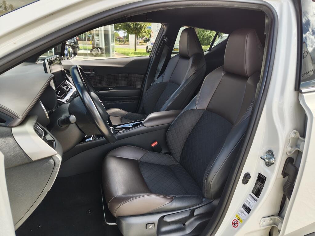 Toyota C-HR 1.2 Executive | Keyless Entry/Start | Sensoren v/a | Navi | Stoelverwarming - Image 30