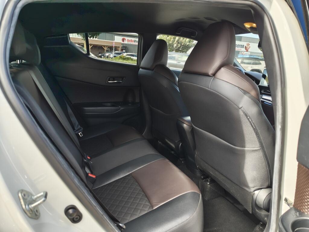 Toyota C-HR 1.2 Executive | Keyless Entry/Start | Sensoren v/a | Navi | Stoelverwarming - Image 33