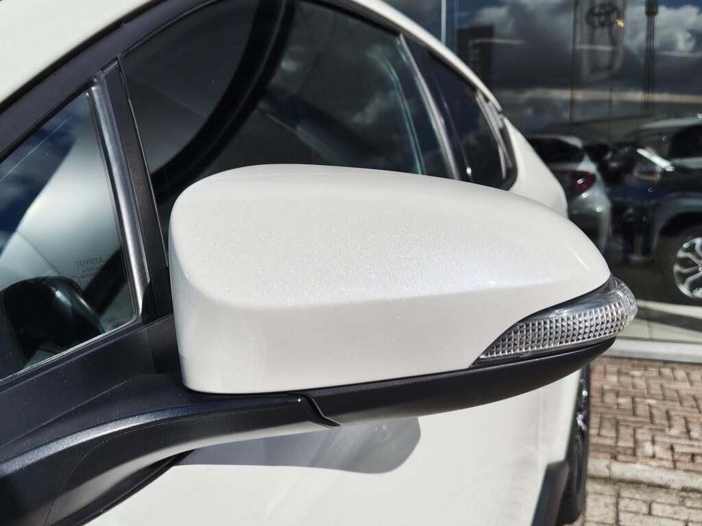Toyota C-HR 1.2 Executive | Keyless Entry/Start | Sensoren v/a | Navi | Stoelverwarming - Image 39