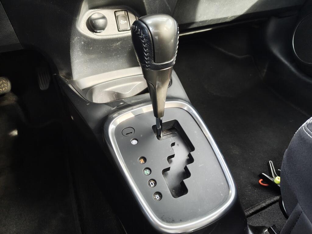 Toyota Yaris 1.5 Hybrid Design | Keyless Start | Airco | Radio | El. Climate - Image 20