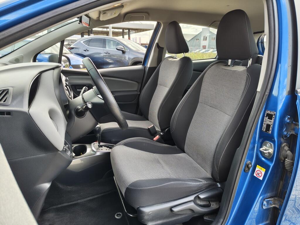 Toyota Yaris 1.5 Hybrid Design | Keyless Start | Airco | Radio | El. Climate - Image 26