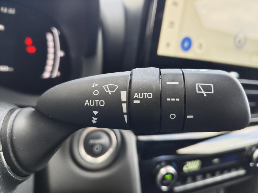 Toyota Yaris Cross 1.5 Hybrid 115 Dynamic | Sensoren v/a | Navi | Stoelverwarming | - Image 12