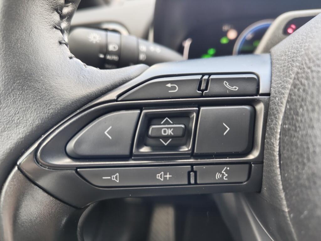Toyota Yaris Cross 1.5 Hybrid 115 Dynamic | Sensoren v/a | Navi | Stoelverwarming | - Image 13