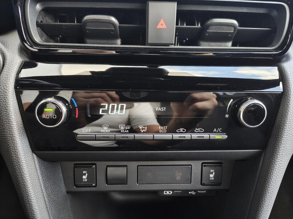 Toyota Yaris Cross 1.5 Hybrid 115 Dynamic | Sensoren v/a | Navi | Stoelverwarming | - Image 19