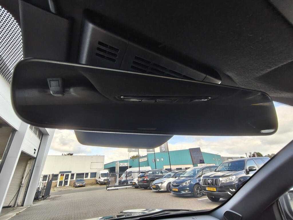 Toyota Yaris Cross 1.5 Hybrid 115 Dynamic | Sensoren v/a | Navi | Stoelverwarming | - Image 25