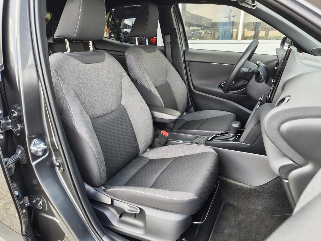 Toyota Yaris Cross 1.5 Hybrid 115 Dynamic | Sensoren v/a | Navi | Stoelverwarming | - Image 28