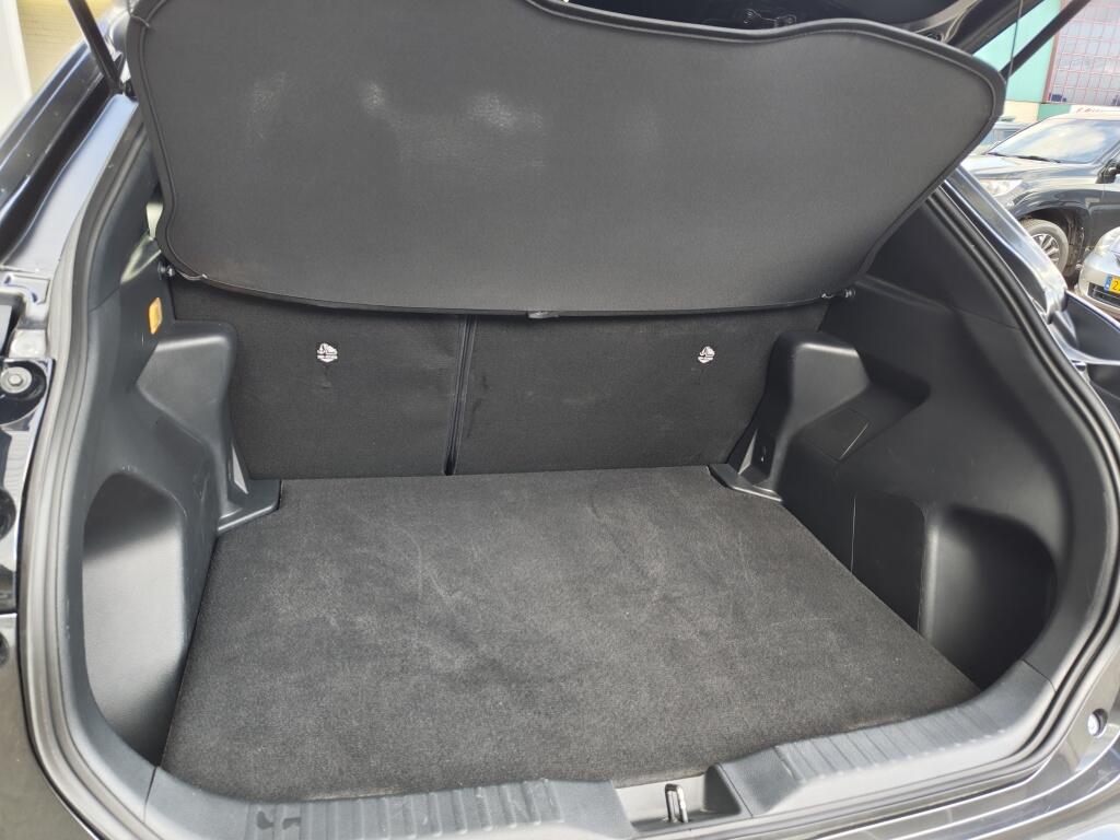 Toyota Yaris Cross 1.5 Hybrid 115 Dynamic | Sensoren v/a | Navi | Stoelverwarming | - Image 31
