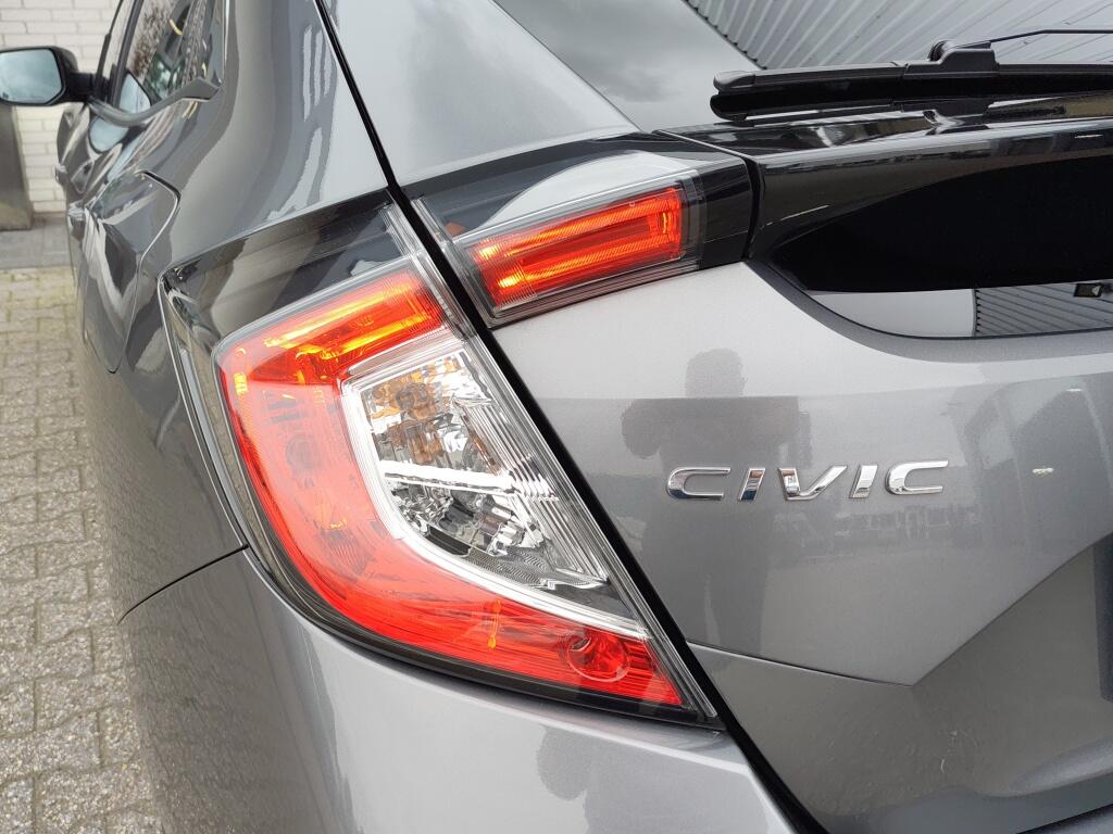 Honda Civic 1.0 i-VTEC Elegance | Automaat | Trekhaak | Sensoren v/a | Stoelverwarming - Image 35