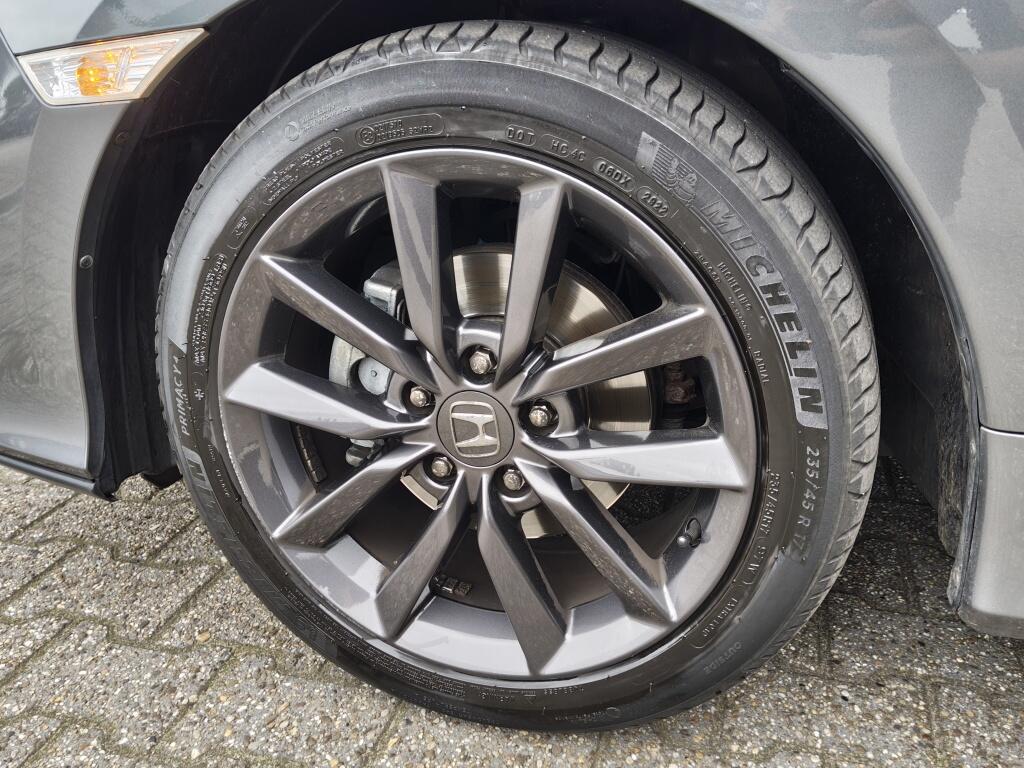 Honda Civic 1.0 i-VTEC Elegance | Automaat | Trekhaak | Sensoren v/a | Stoelverwarming - Image 37