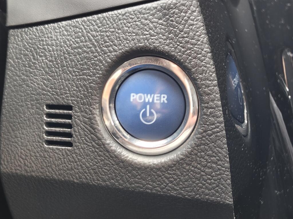 Toyota Auris Touring Sports 1.8 Hybrid Business Plus | All Season | Trekhaak | Sensoren v/a | Stoelver - Image 26