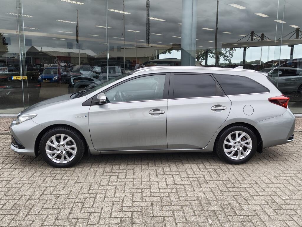 Toyota Auris Touring Sports 1.8 Hybrid Business Plus | All Season | Trekhaak | Sensoren v/a | Stoelver - Image 3