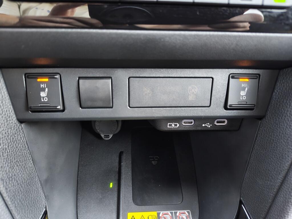 Toyota Yaris Cross 1.5 Hybrid 115 Dynamic | Stoel/Stuurverwarming | Android Auto - Image 19