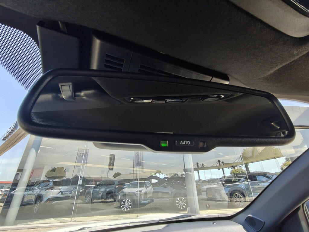 Toyota Yaris Cross 1.5 Hybrid 115 Dynamic | Stoel/Stuurverwarming | Android Auto - Image 26