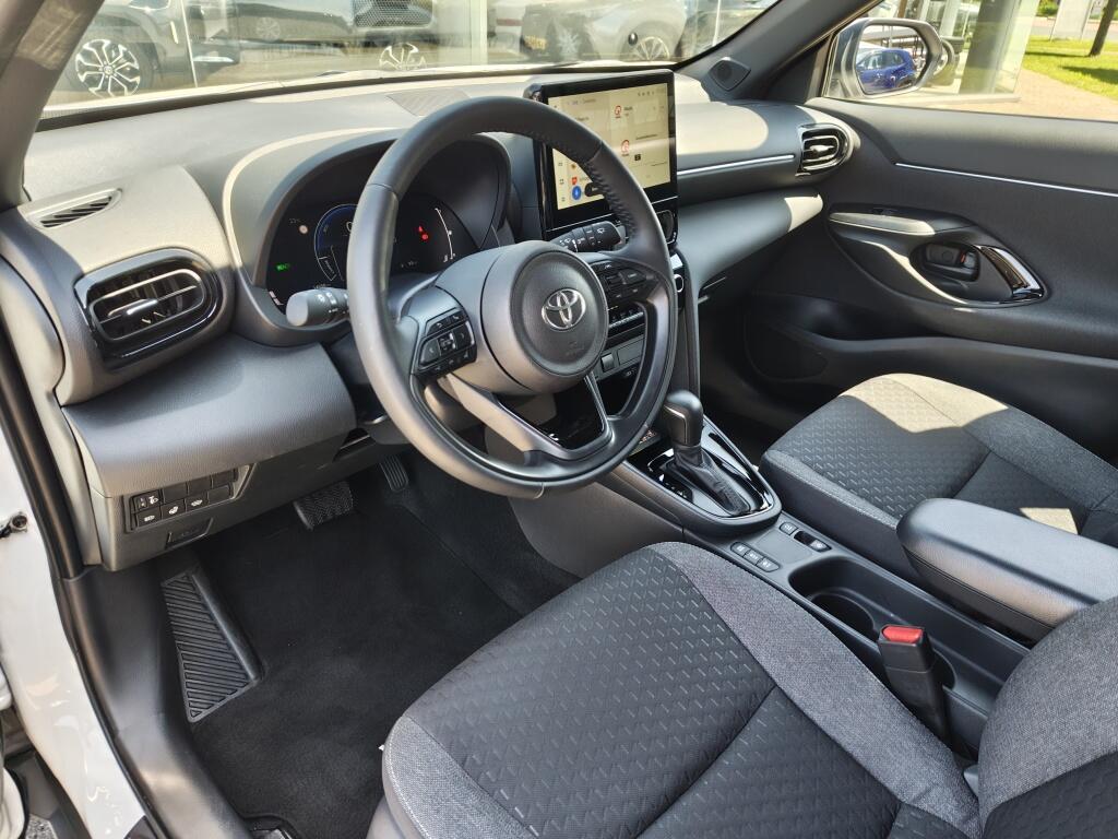 Toyota Yaris Cross 1.5 Hybrid 115 Dynamic | Stoel/Stuurverwarming | Android Auto - Image 27
