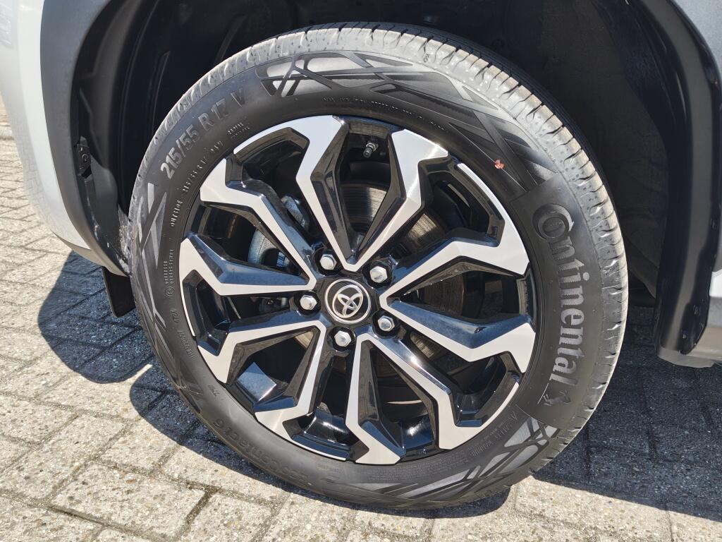 Toyota Yaris Cross 1.5 Hybrid 115 Dynamic | Stoel/Stuurverwarming | Android Auto - Image 39