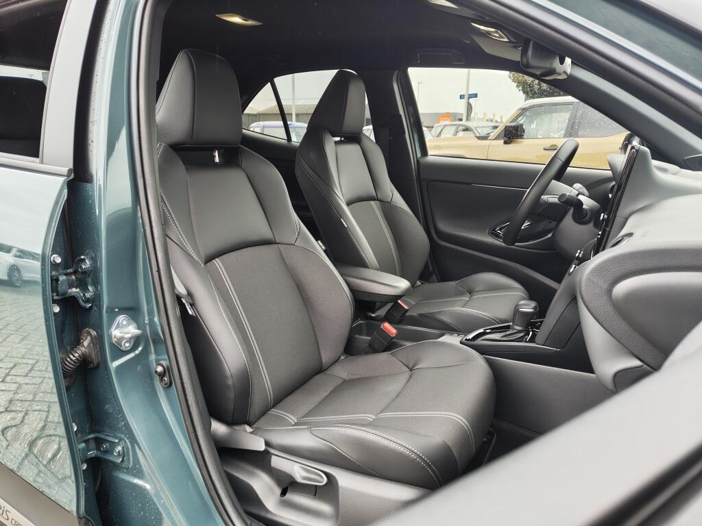 Toyota Yaris Cross 1.5 Hybrid 130 Executive | Sensoren v/a | El. Acterklep | Half Leder - Image 29