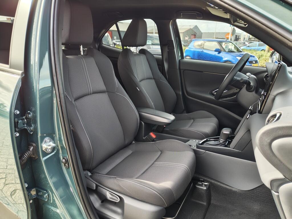Toyota Yaris Cross 1.5 Hybrid 130 First Edition | Comfort Pack | Sensoren v/a | Stoelverw - Image 30