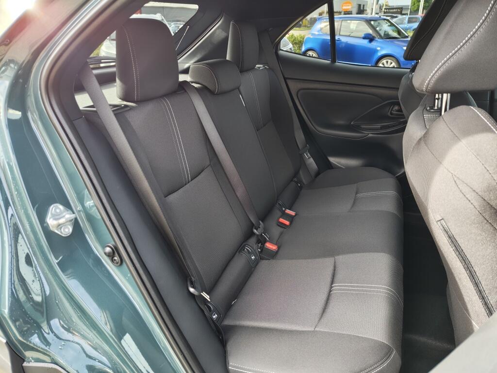 Toyota Yaris Cross 1.5 Hybrid 130 First Edition | Comfort Pack | Sensoren v/a | Stoelverw - Image 32