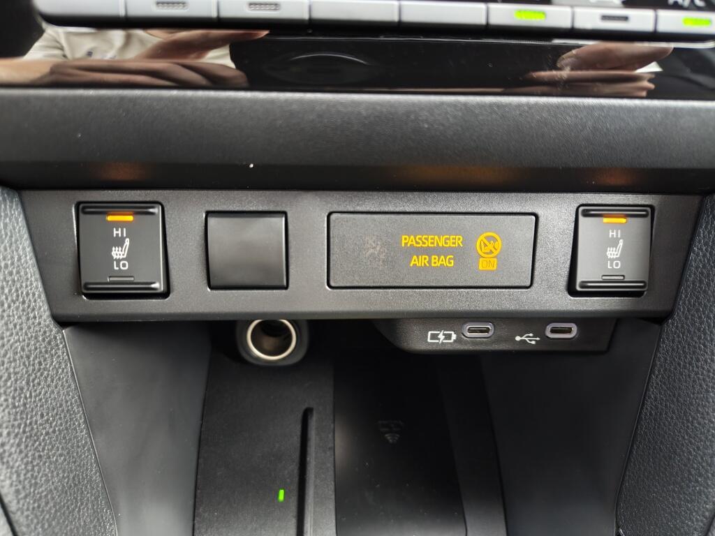 Toyota Yaris Cross 1.5 Hybrid 130 First Edition | Comfort Pack | Sensoren v/a | Stoelverw - Image 20