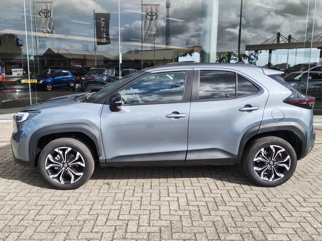 Toyota Yaris Cross 1.5 Hybrid 130 First Edition | Comfort Pack | Sensoren v/a | Stoelverw - Image 3