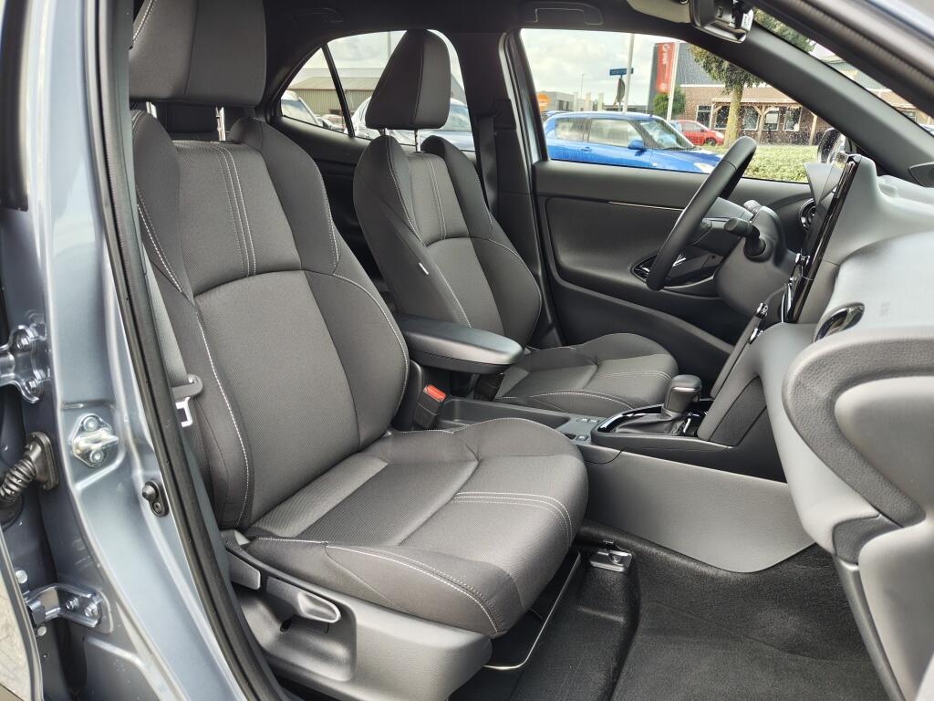 Toyota Yaris Cross 1.5 Hybrid 130 First Edition | Comfort Pack | Sensoren v/a | Stoelverw - Image 31
