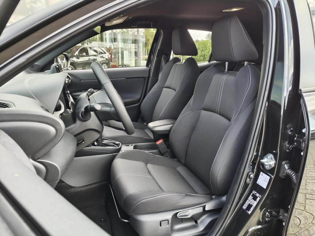 Toyota Yaris Cross 1.5 Hybrid 130 First Edition | Comfort Pack | Sensoren v/a | Stoelverw - Image 29