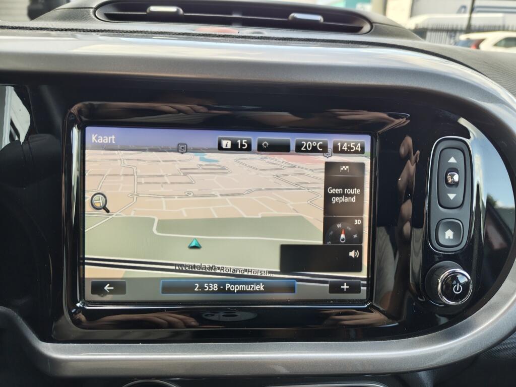 Renault Twingo 0.9 TCe GT | Cruise Control | Stoelverwarming | Navi | Achteruitrijcamera - Image 17