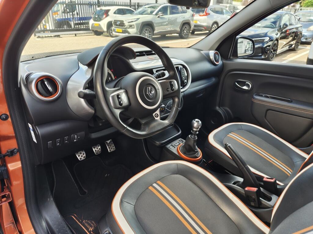 Renault Twingo 0.9 TCe GT | Cruise Control | Stoelverwarming | Navi | Achteruitrijcamera - Image 24
