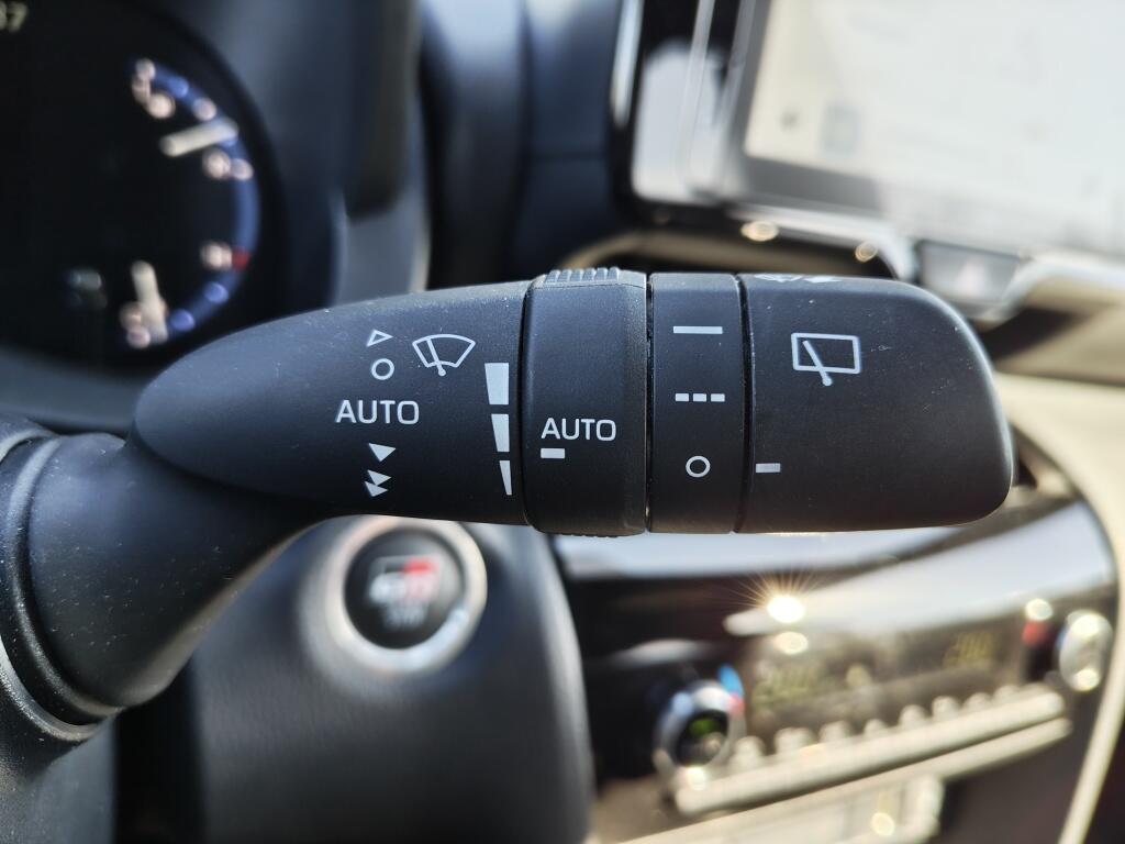 Toyota Yaris Cross 1.5 Hybrid GR Sport | JBL | Sensoren v/a | El. Achterklep | Stoelverwarming - Image 13