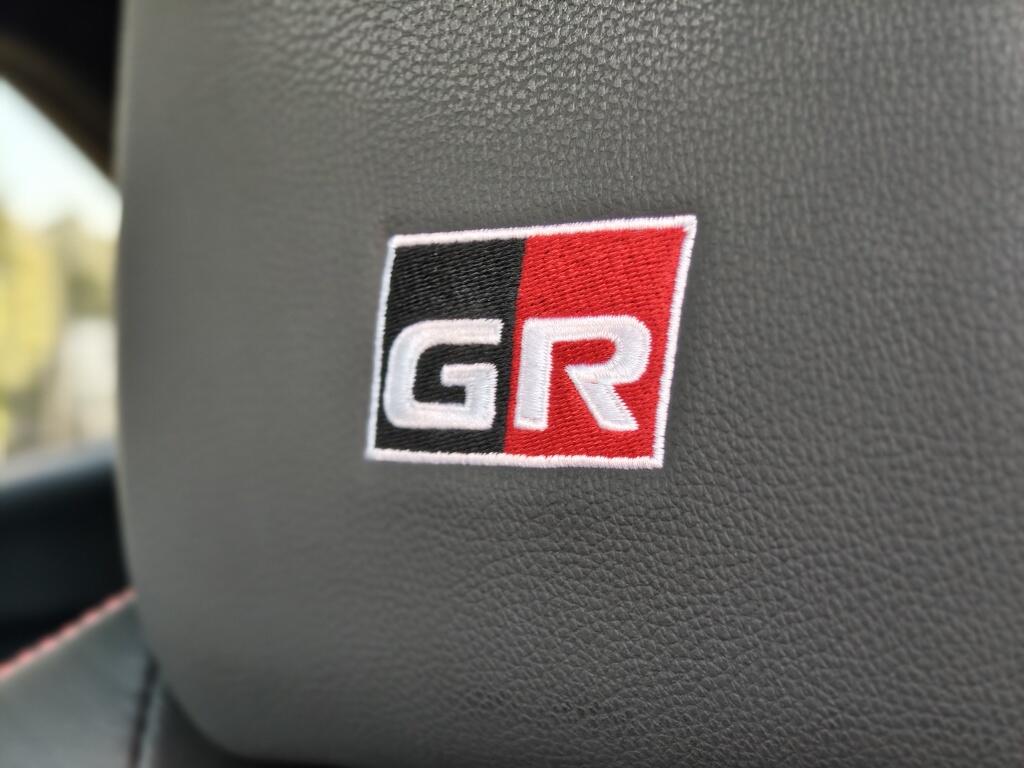 Toyota Yaris Cross 1.5 Hybrid GR Sport | JBL | Sensoren v/a | El. Achterklep | Stoelverwarming - Image 33