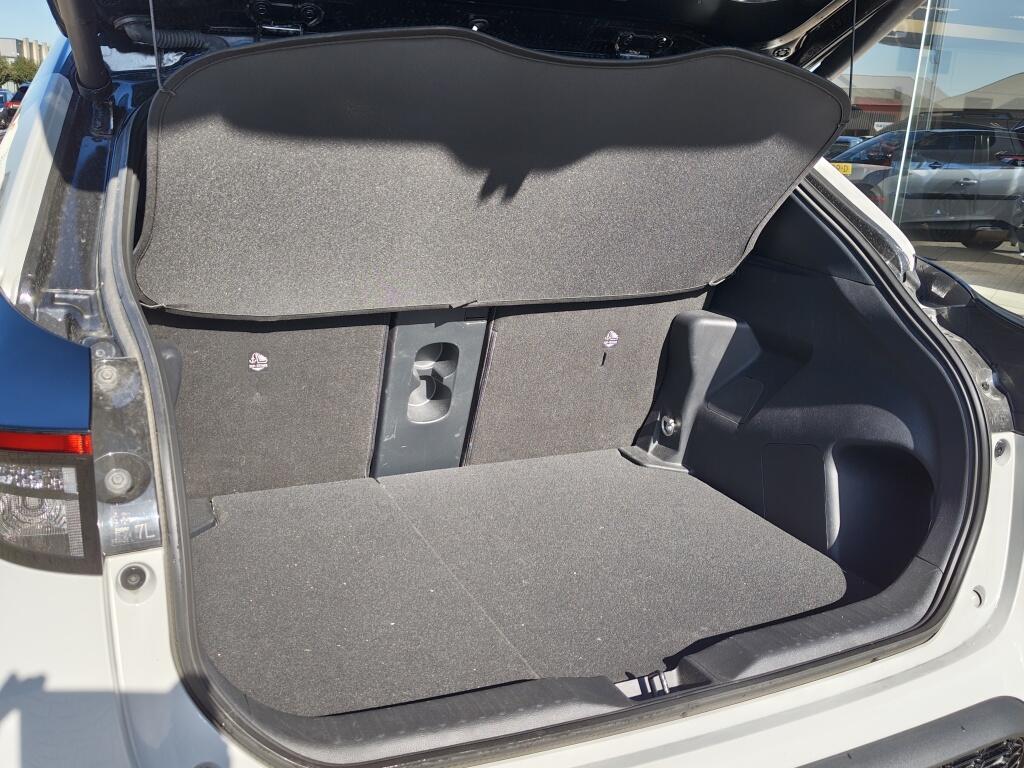 Toyota Yaris Cross 1.5 Hybrid GR Sport | JBL | Sensoren v/a | El. Achterklep | Stoelverwarming - Image 37
