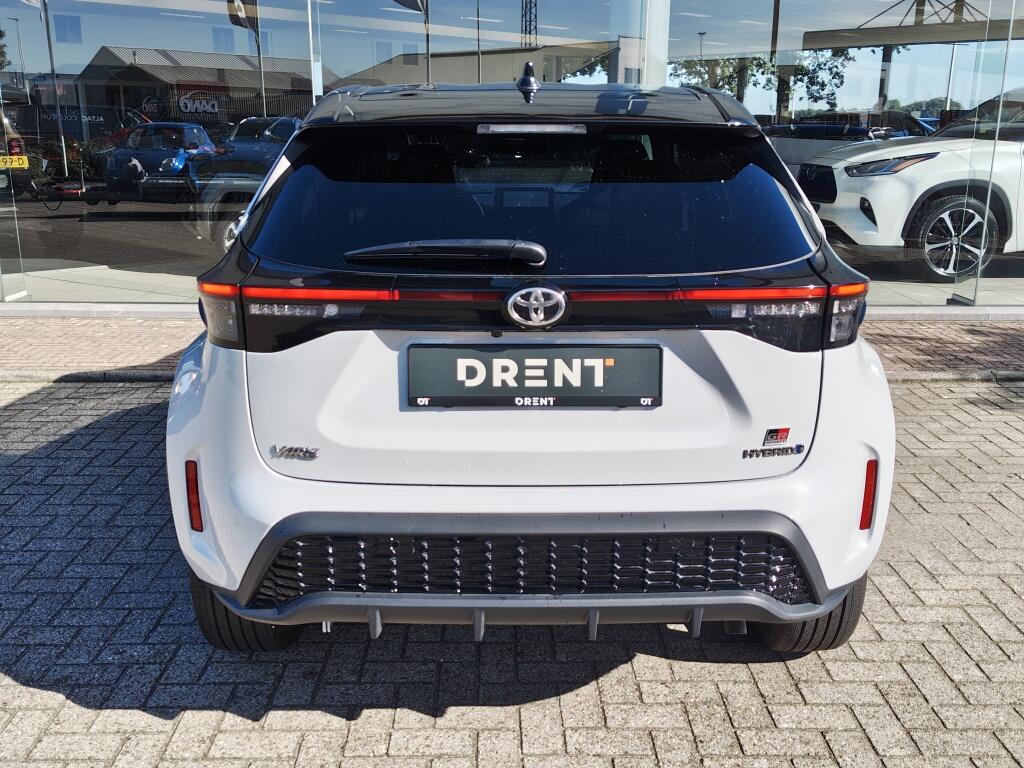 Toyota Yaris Cross 1.5 Hybrid GR Sport | JBL | Sensoren v/a | El. Achterklep | Stoelverwarming - Image 7