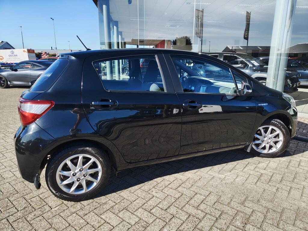 Toyota Yaris 1.5 Hybrid Aspiration | Stoelverwarming | Navi | El. Climate Control - Image 5