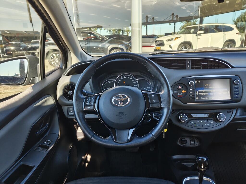 Toyota Yaris 1.5 Hybrid Aspiration | Stoelverwarming | Navi | El. Climate Control - Image 8