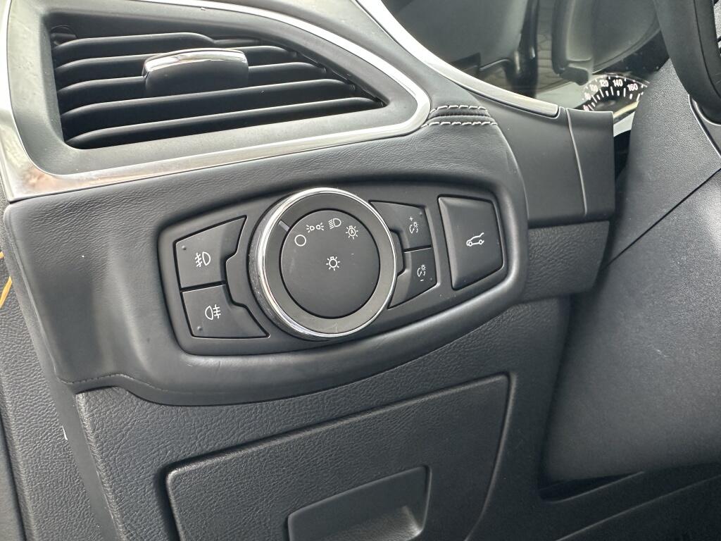 Ford S-Max 2.0 Vignale | Stoel- Stuurverwarming | Lage KM-stand | Alarm - Image 22